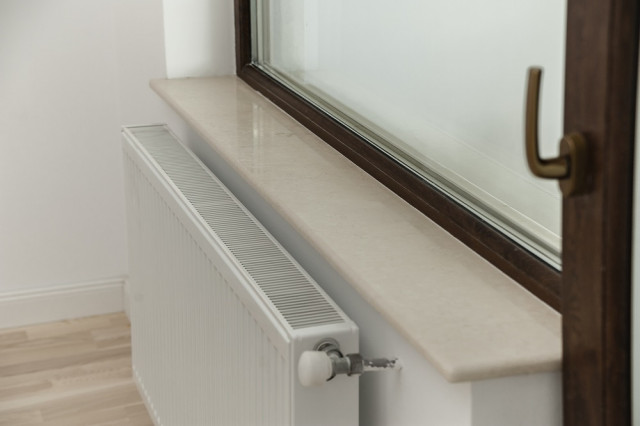 marmurowy parapet.jpg.w,640.19456
